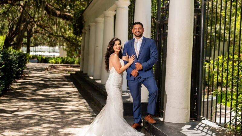 Why So Many Couples Elope to Savannah Georgia